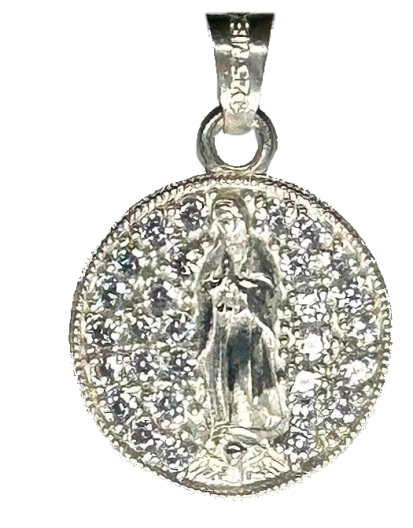 Virgen mucha piedra